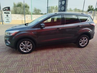 Ford Kuga 1.5 TDCI 120 CV S&S 2WD Powershift ST-Line
