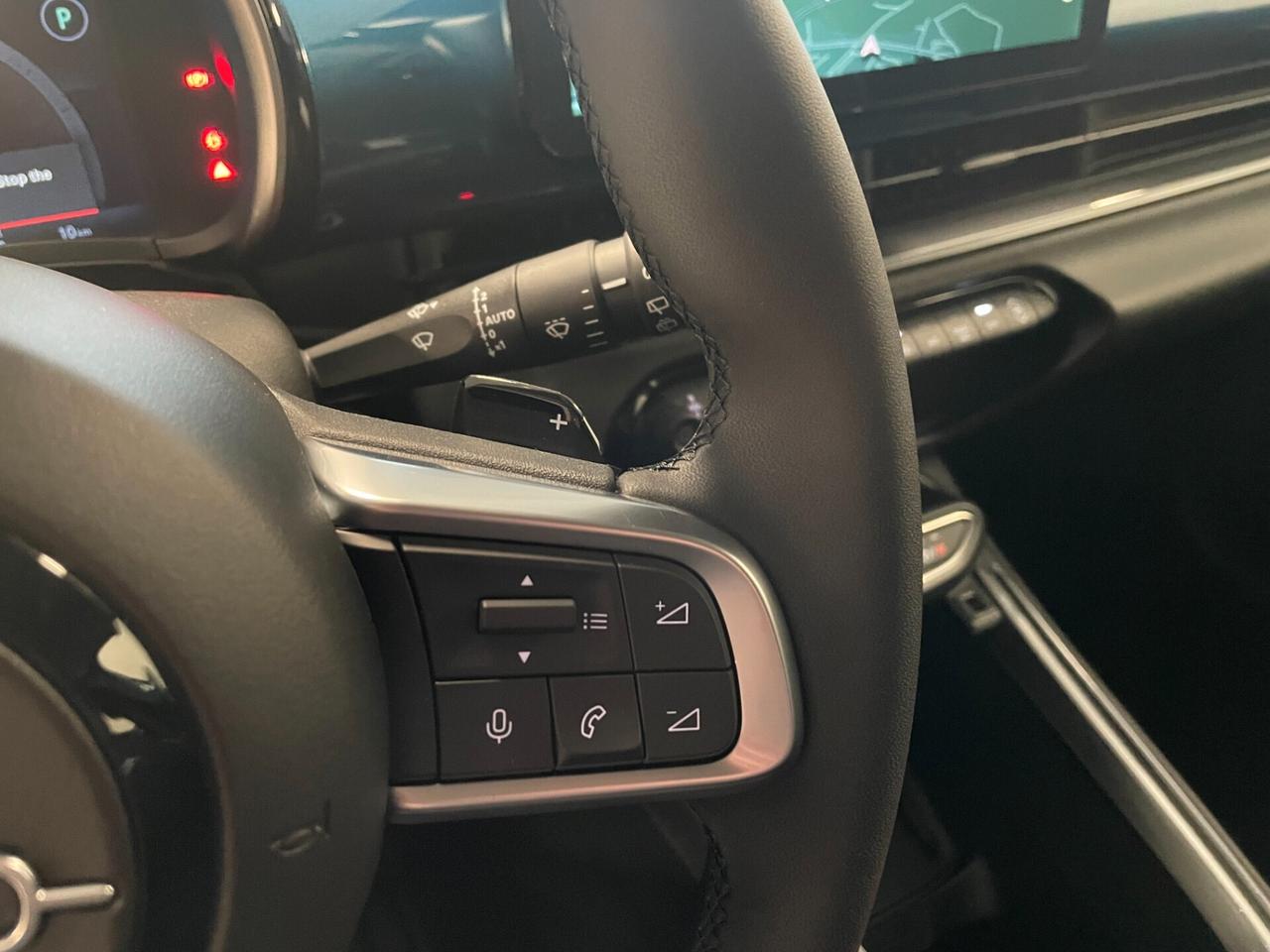 Fiat 600 Hybrid 110 CV DCT MHEV COMFORT PACK PROMO KM 0