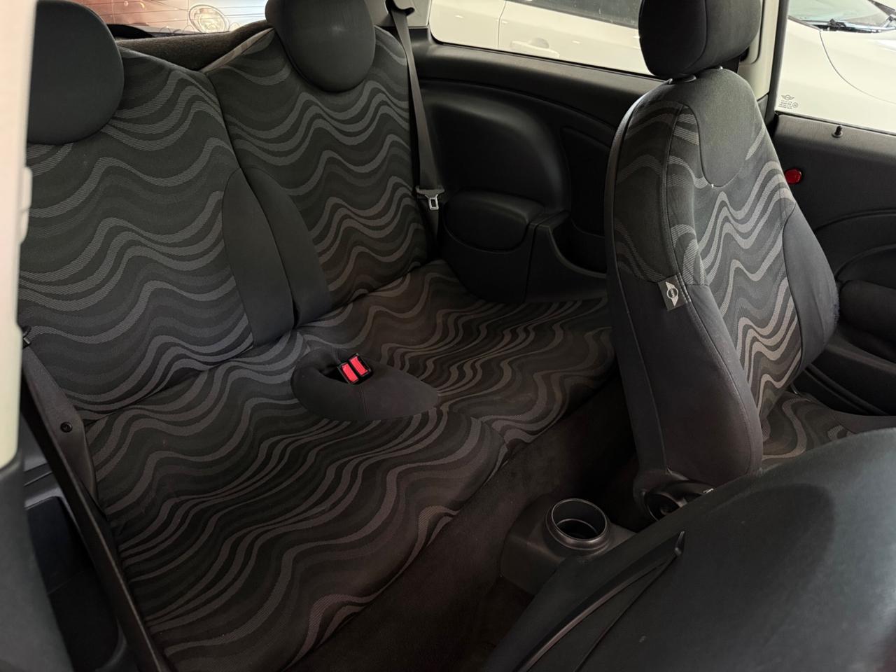 Mini 1.4 tdi One NEOPATENTATI