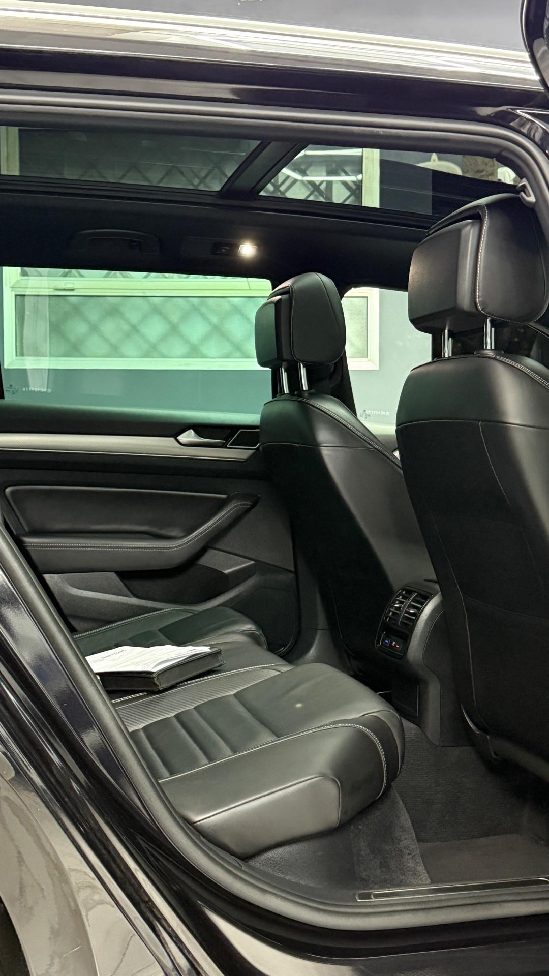 Volkswagen Passat R-LINE 2.0 BiTDI 240CV 4MOTION DSG Executive BMT