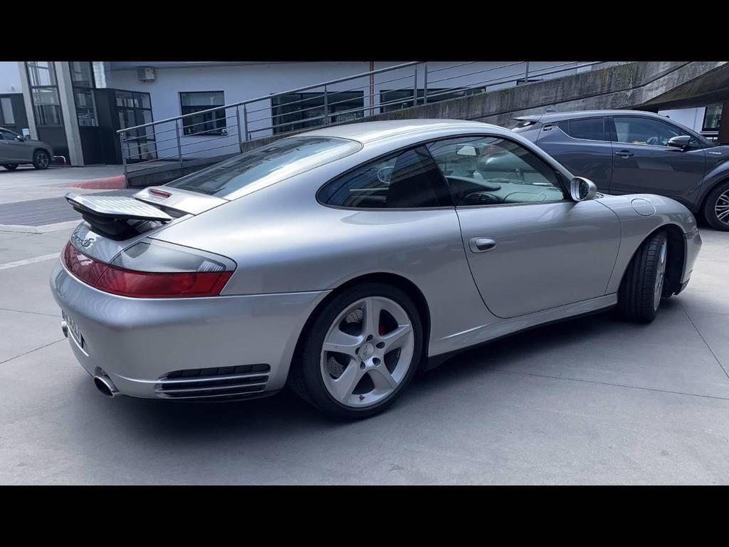 Porsche 911 Coupe 3.6 Carrera 4S