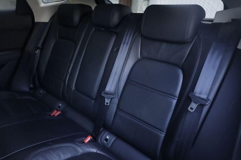 Jaguar E-Pace Jaguar E-Pace 2.0D 150 CV AWD aut. R-Dynamic HSE 110KW ANNO 2019