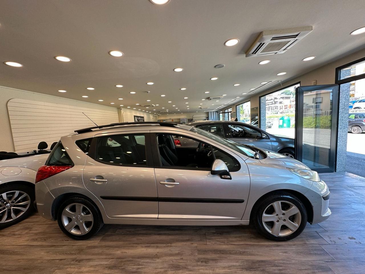 Peugeot 207 1.6 HDi 90CV FAP SW XS Ciel