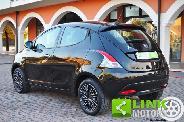 LANCIA Ypsilon 1.2 69 CV 5 porte S&S Gold