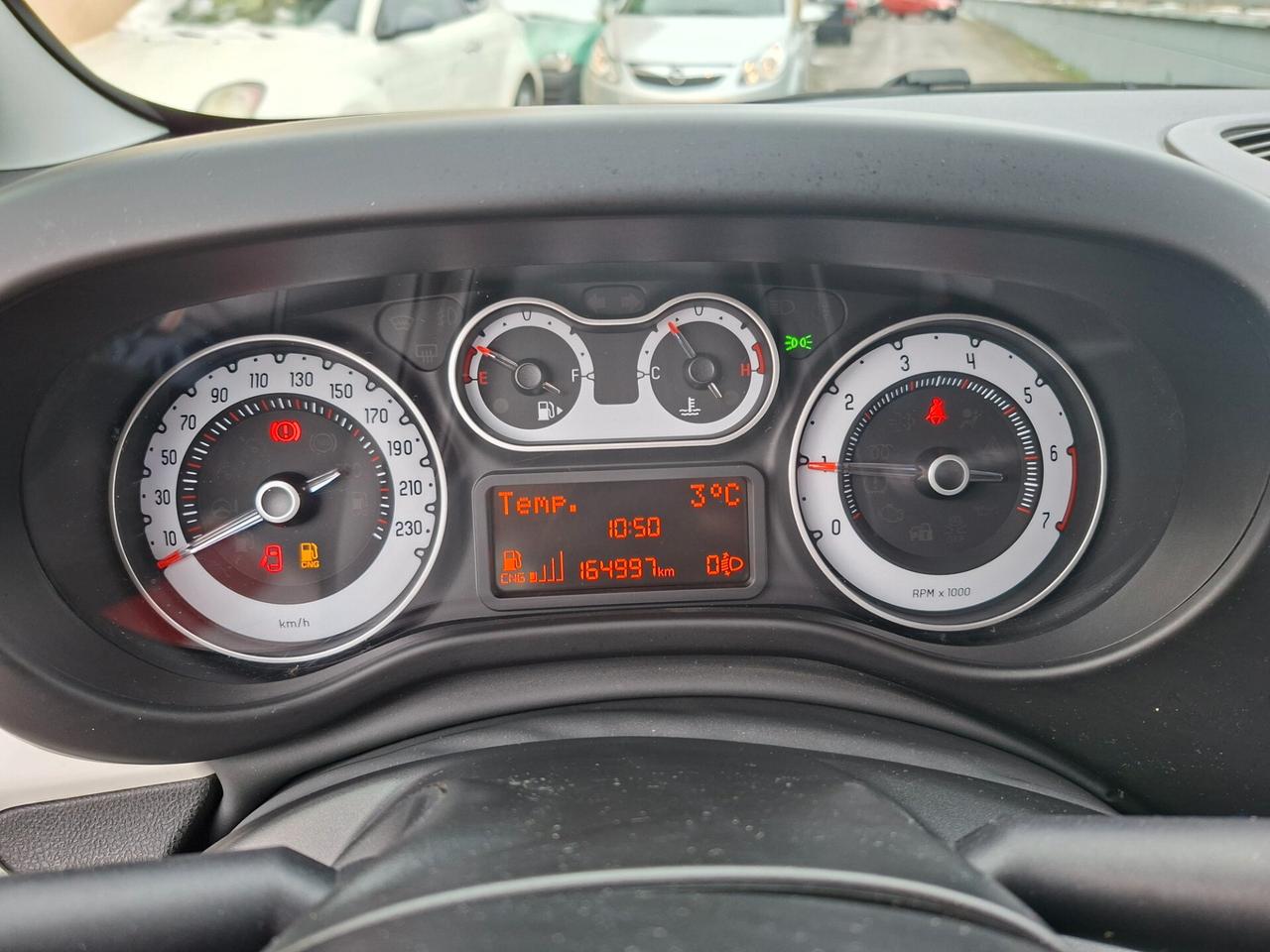 Fiat 500L 0.9 TwinAir Turbo Natural Power Pop Star