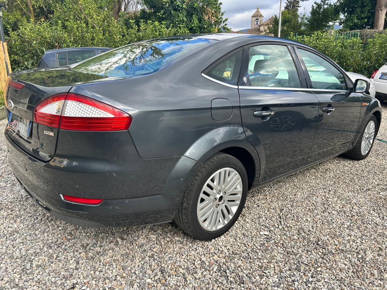 Ford Mondeo 2.0 TDCi 140 CV 5 porte Titanium DPF
