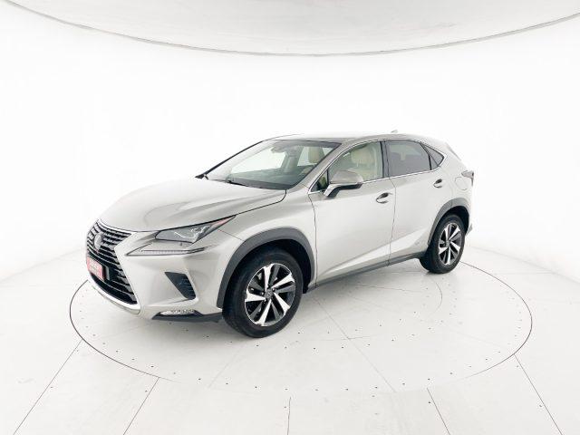 LEXUS NX 300 Hybrid 4WD Luxury