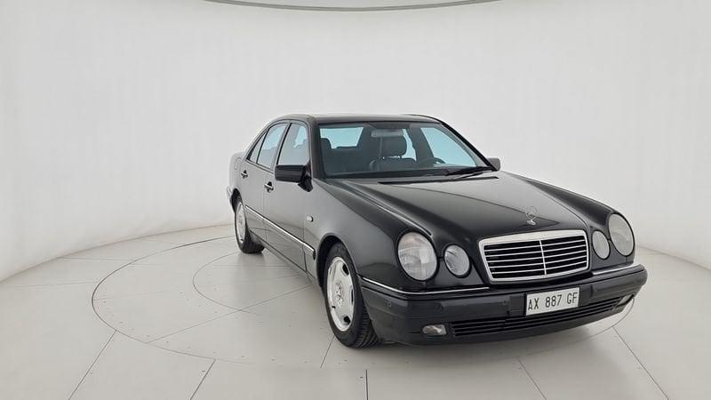 Mercedes-Benz Classe E E 200 Kompressor cat Avantgarde ASI