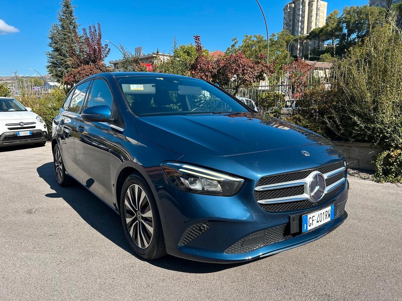 MERCEDES-BENZ B 180 d AUTOMATIC BUSINESS EXTRA