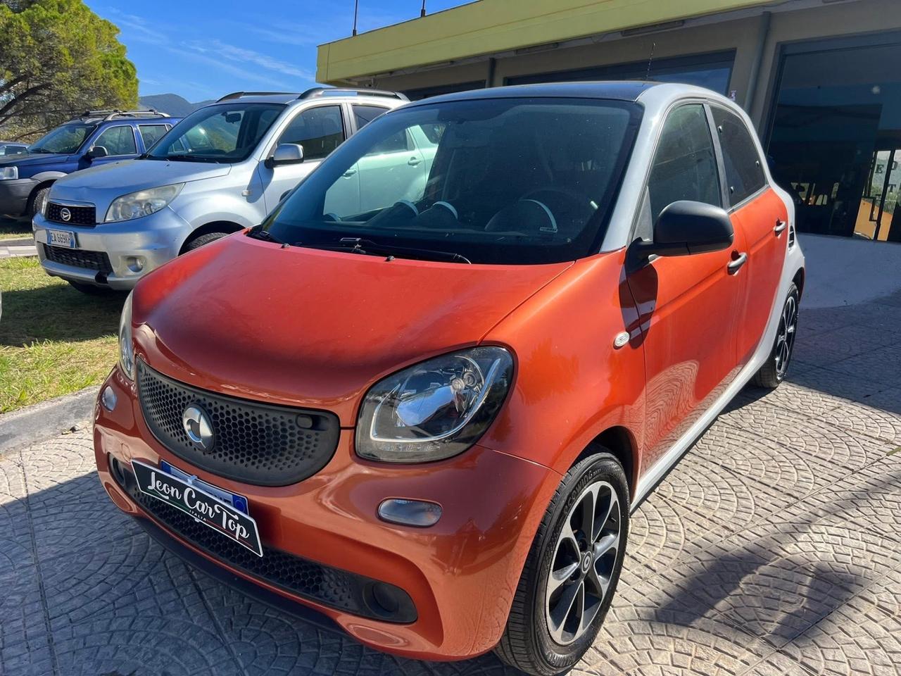 Smart ForFour 60 1.0 benzina garantita 12 mesi tetto in vetro full