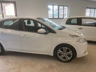 Peugeot 208 1.2 VTi 82 CV 5 porte Allure NEOPATENTATI