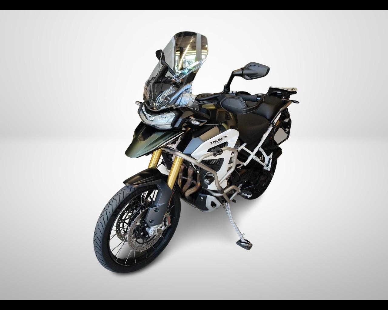TRIUMPH Tiger 1200 - Rally Explorer