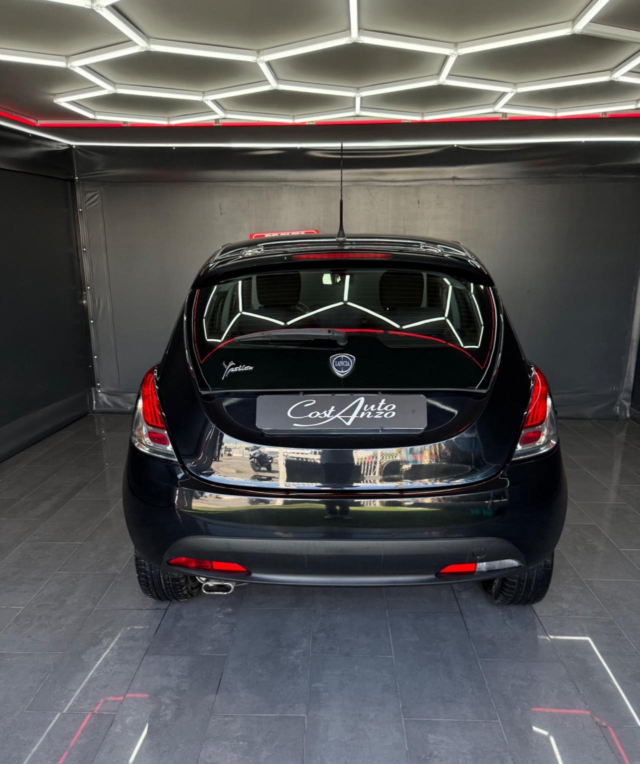 Lancia Ypsilon 1.2 Benzina Platinum 2014