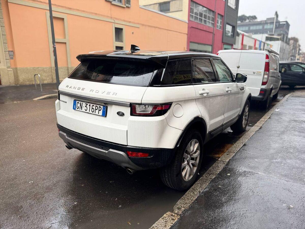 Land Rover Range Rover Evoque 2.0 td4 Pure 180cv 5p auto