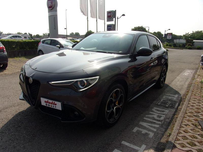Alfa Romeo Stelvio 2.2 Turbodiesel 210 CV AT8 Q4 Veloce