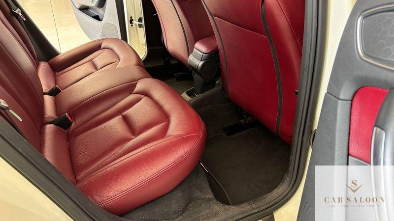 Audi A1 A1 1.6 TDI 105 CV Ambition - 5 porte - Tettuccio e PELLE!