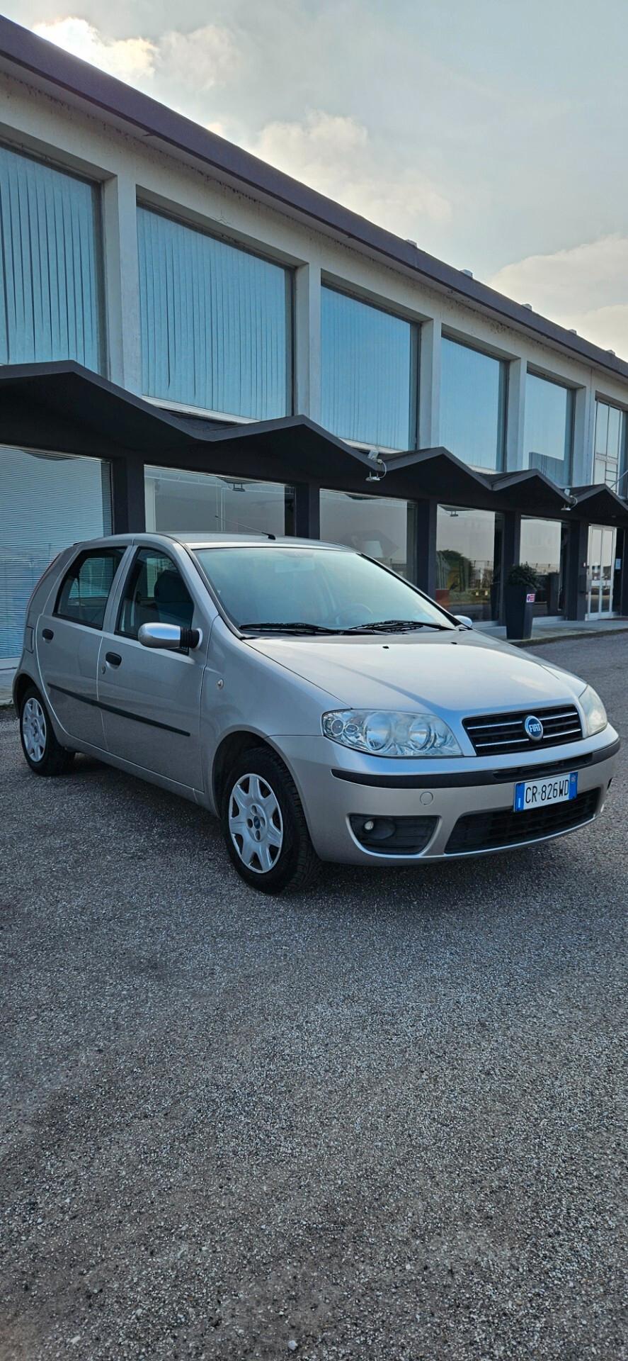 Fiat Punto 1.2i cat 5 porte EL