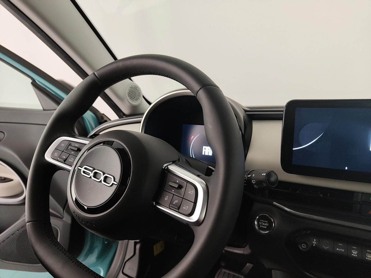 Fiat 600 Hybrid 110 CV DCT MHEV La Prima