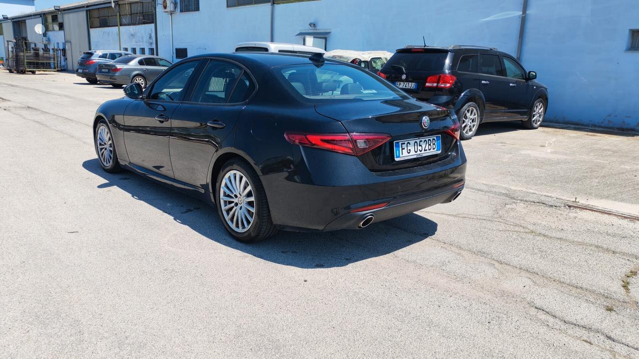Alfa Romeo Giulia 2.2 Turbodiesel 180 CV AT8 Super
