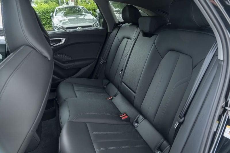 Audi A5 Avant TDI 150 kW quattro S tronic mHEV+ S Line edition MATRIX MMI EXPERIENCE