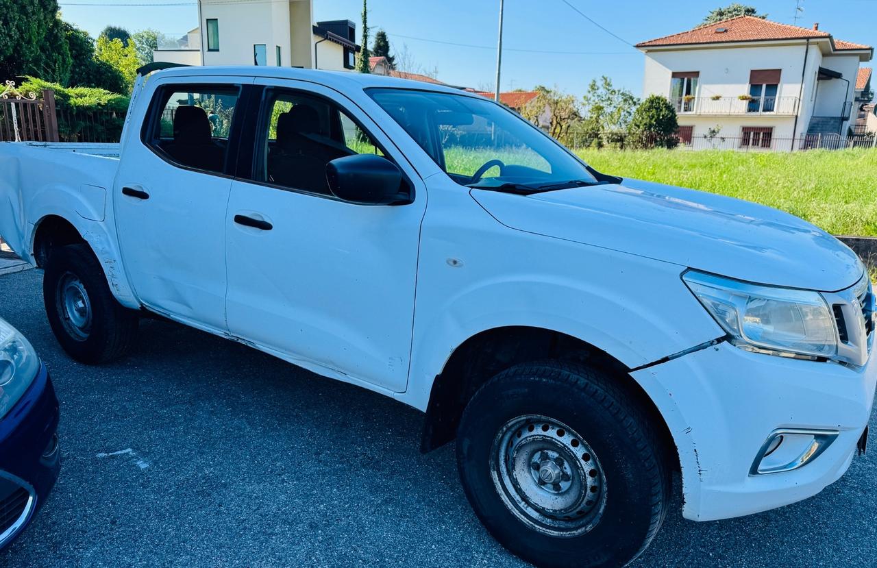 Nissan Navara 2.3 dCi 4WD Double Cab N-Connecta