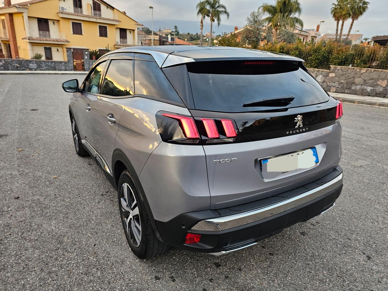 Peugeot 3008 BlueHDi 130 S&S EAT8 Allure Pack