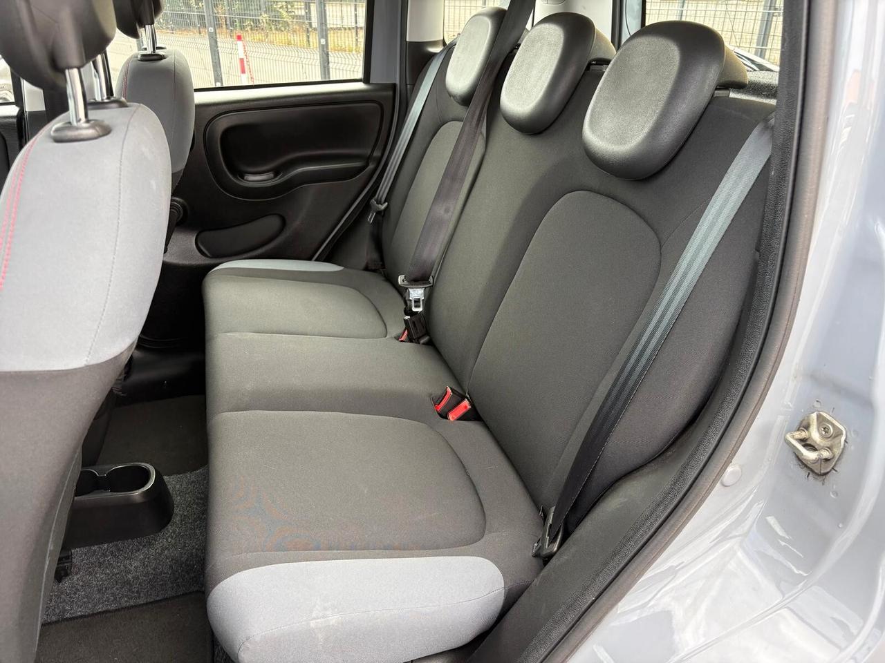 Fiat Panda 1.2 - 5 POSTI - ADATTA NEOPATENTATI - GOMMATA NUOVA