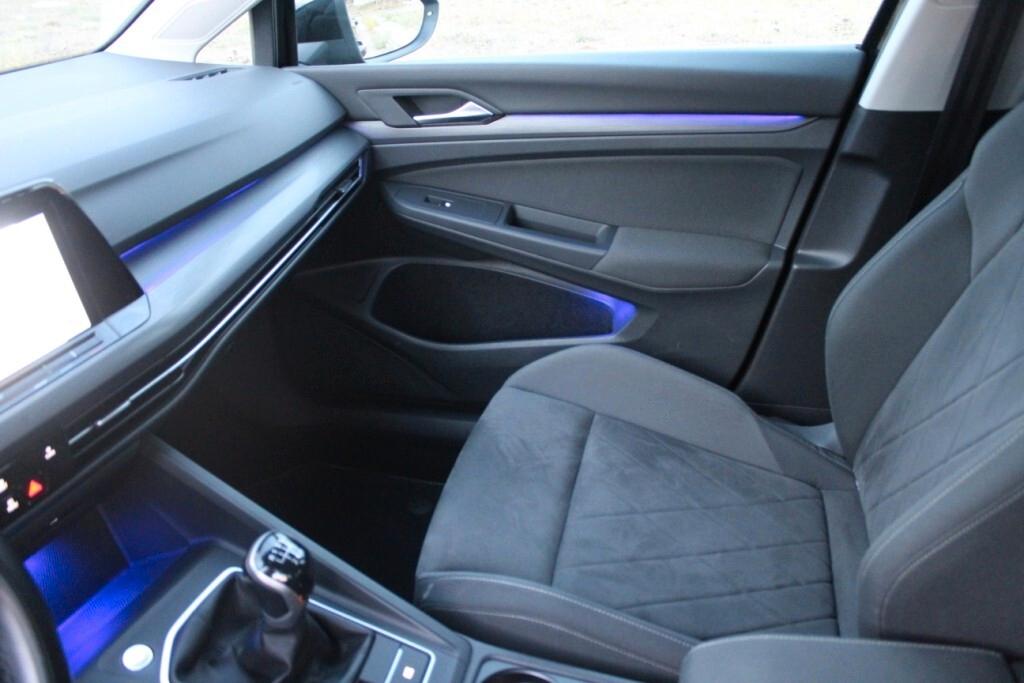 VOLKSWAGEN GOLF TDI 115cv *Barra LED centrale