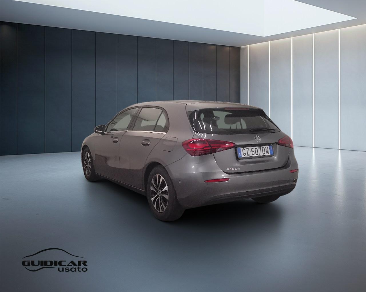 Mercedes-Benz Classe A - W177 2023 - A 180 d Advanced auto