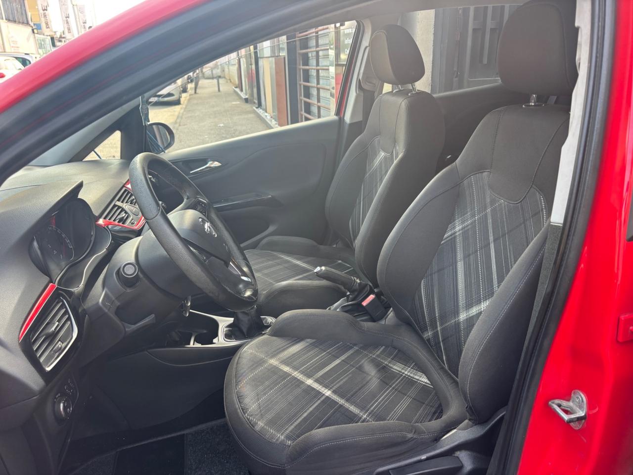 Opel Corsa 1.4 90CV GPL Tech 5 porte b-Color