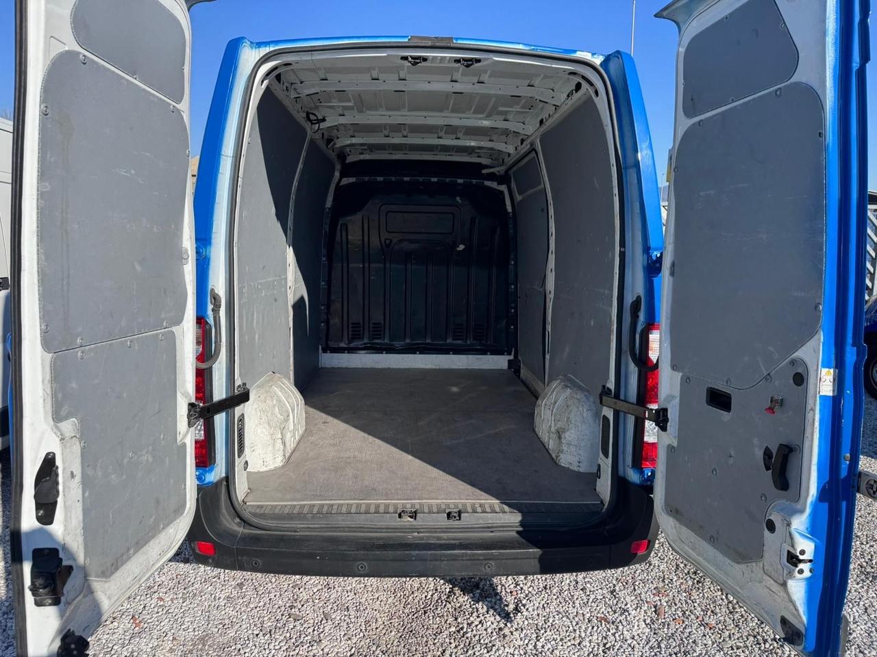 Renault Master T35 2.3 dCi/145CV Iva Compresa