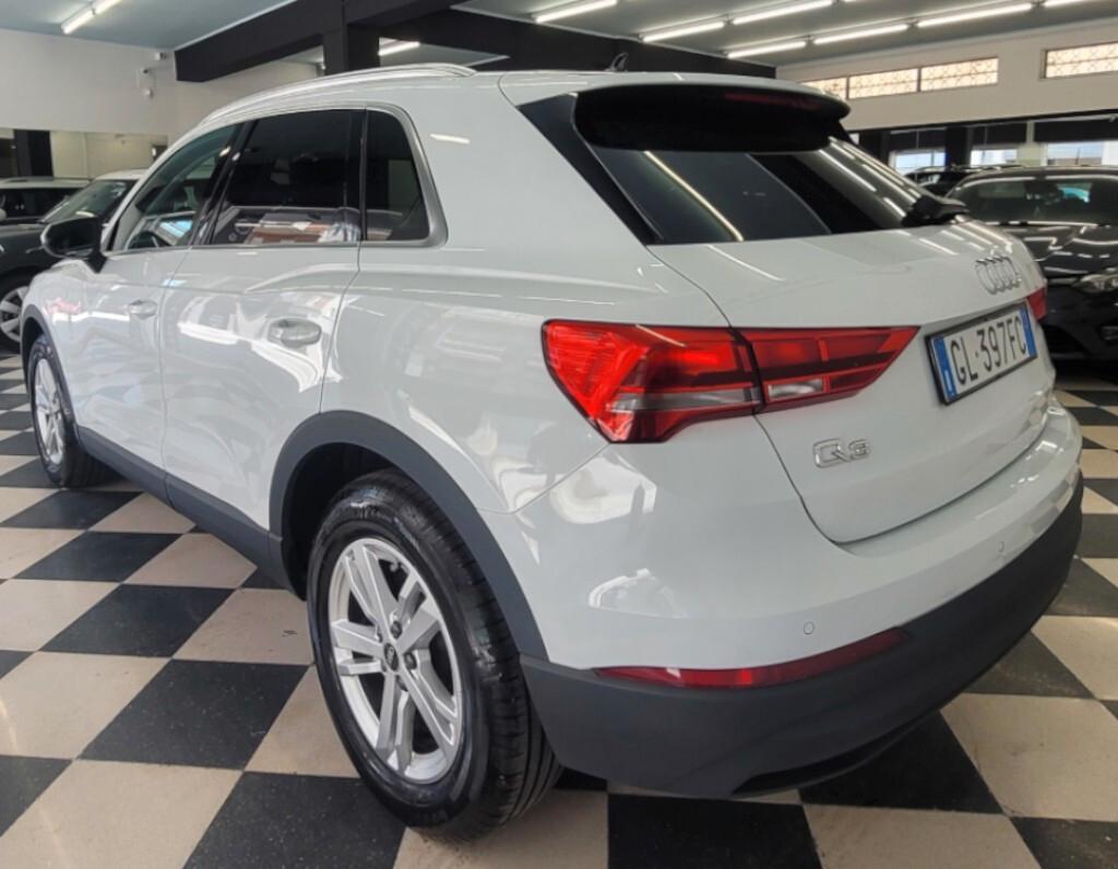 Audi Q3 35 TDI S tronic Business Advanced