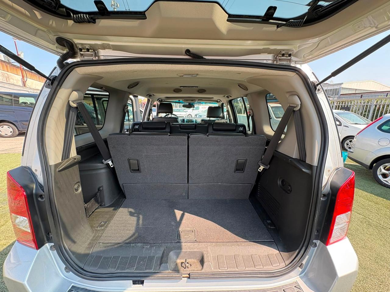 Nissan Pathfinder 2.5 DCI R51M | DIESEL| YD25DDTI CC 2488 CV 174 KW 128 SUV, 5 P. (4X4) (17