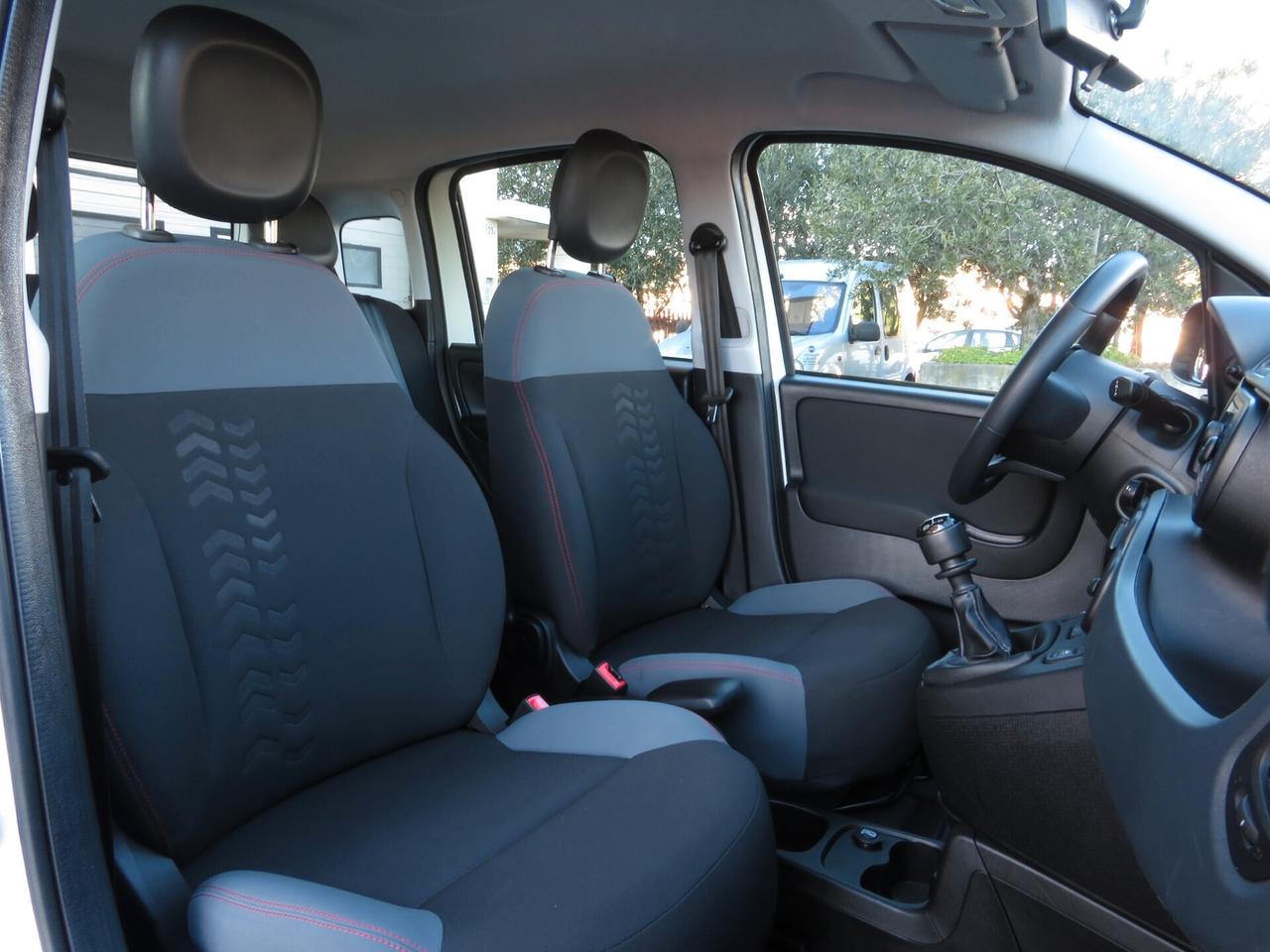 Fiat Panda 1.2 Easy Gpl 69cv. bluetooth/sensori/fendi