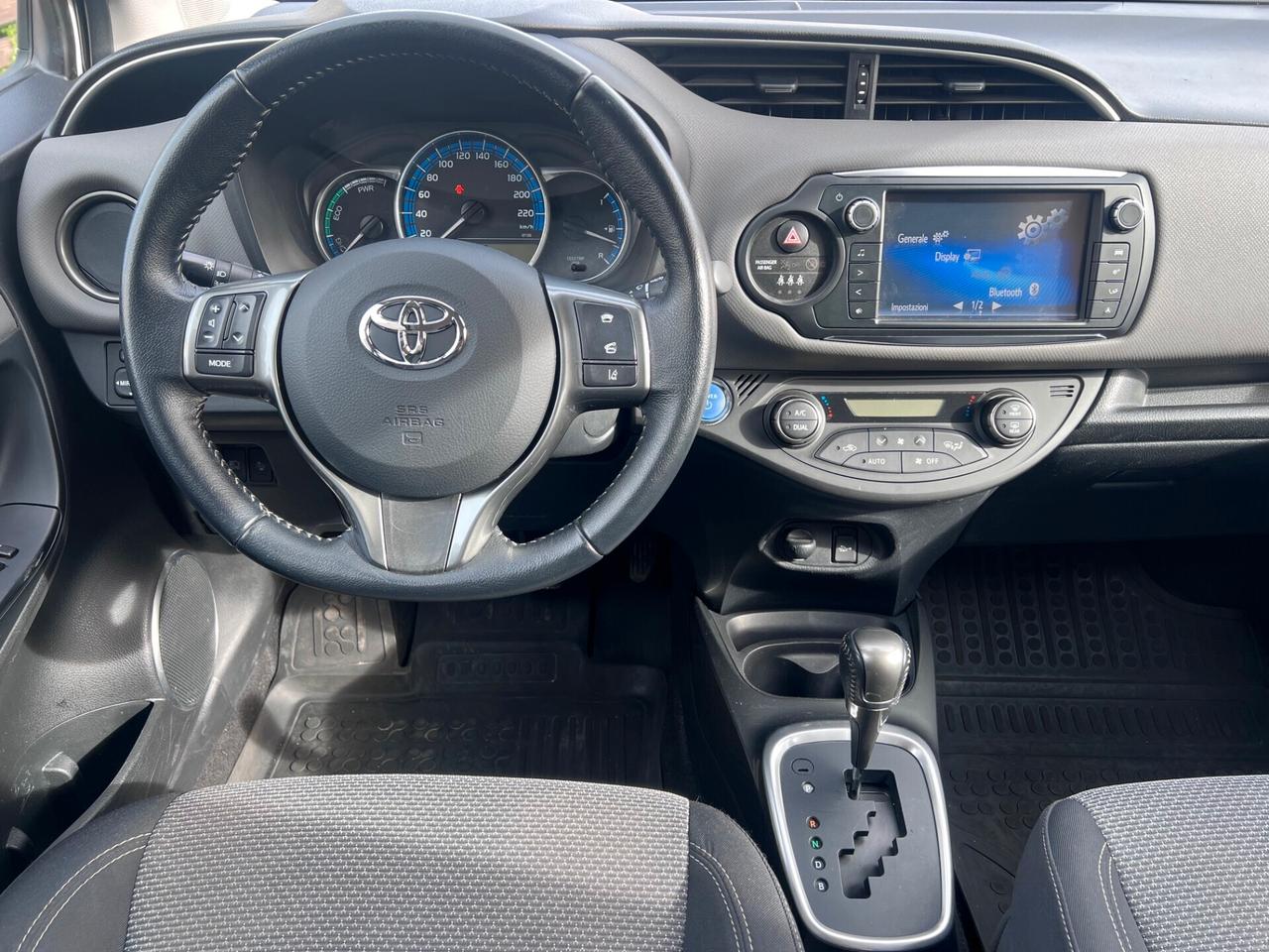 Toyota Yaris 5pt 1.5h 75cv Active OK NEOPAT. TELCLIMA/CAMERA