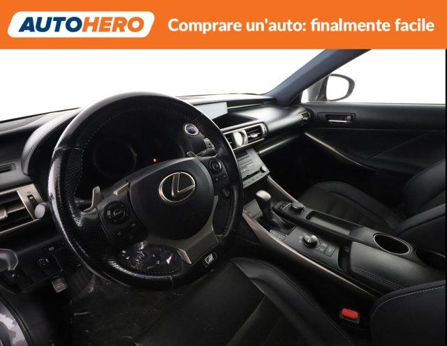 LEXUS IS 220d IS Hybrid Executive