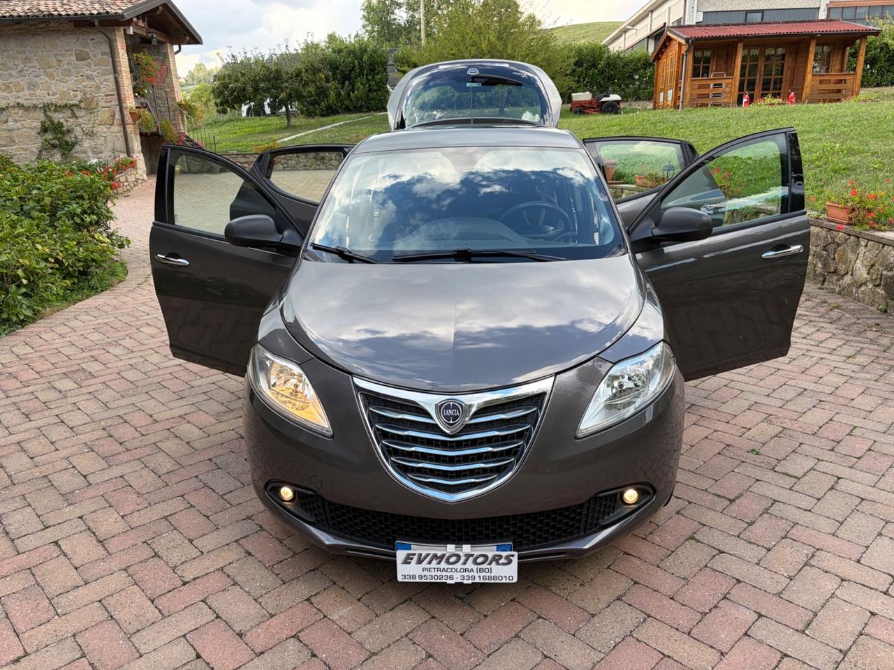 Lancia Ypsilon 1.2 69 CV 5 porte GPL Ecochic Gold