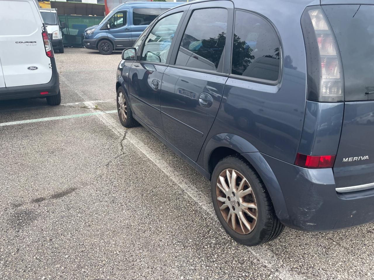 Opel Meriva 1.4 16V Club SI NEOPATENTATI