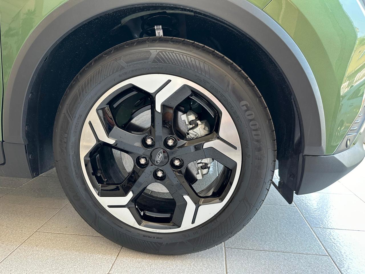 Ford Tourneo Courier 1.0 EcoBoost Powershift Active