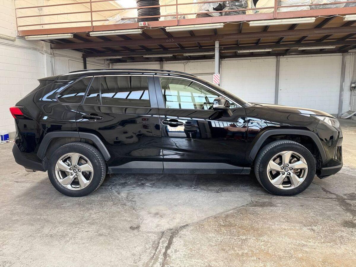 Toyota Rav4 2.5 vvt-ie h Business 2wd 218cv e-cvt