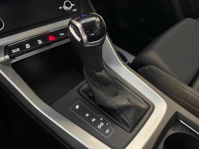 AUDI Q3 SPB 35 TDI S tronic Business Plus
