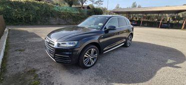 Audi Q5 2.0 TDI 190 CV quattro S tronic s-line interno esterno