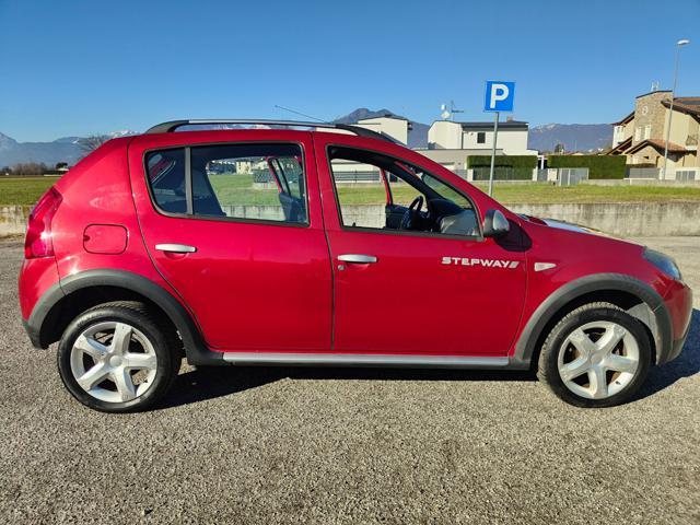 DACIA Sandero Stepway 1.6 Benzina ( TAGLIANDATA )