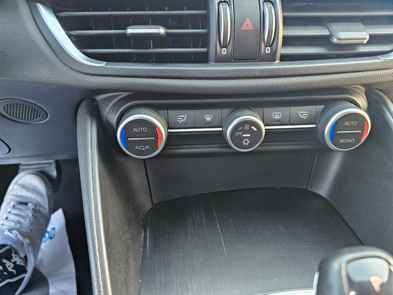ALFA ROMEO GIULIA 2.2 180CV SUPER 03/2017