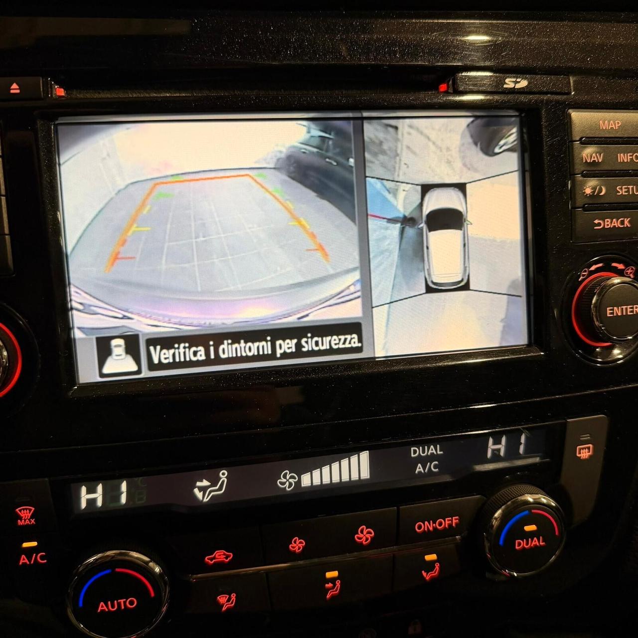 Nissan Qashqai 1.5 dCi Tekna