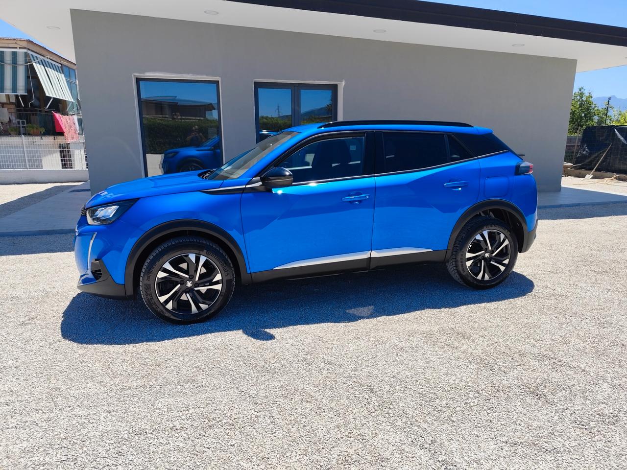Peugeot 2008 BlueHDi 130 S&S EAT8 Allure