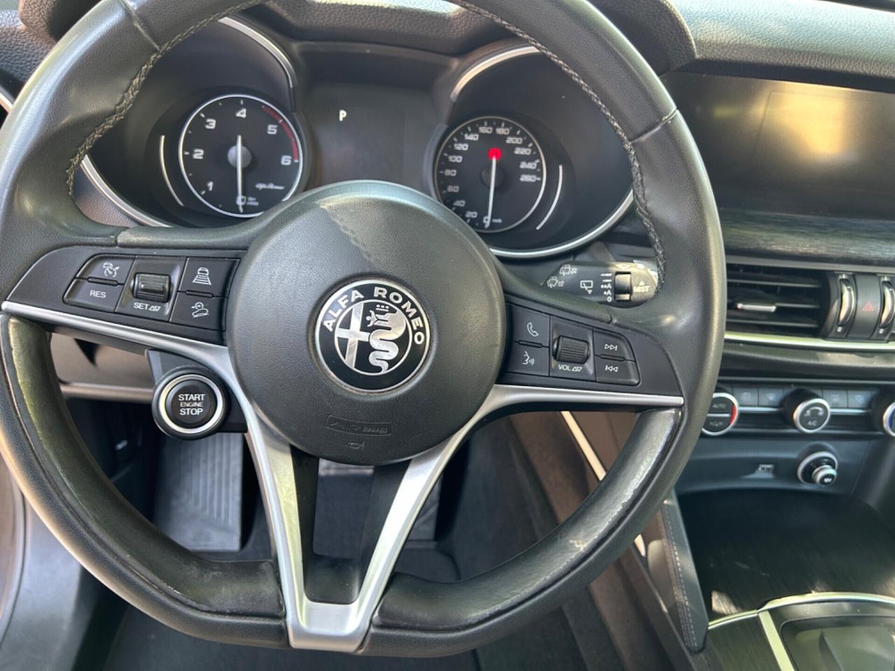 Alfa Romeo Stelvio KM. 66.000! 2.2 Turbodiesel 150 CV