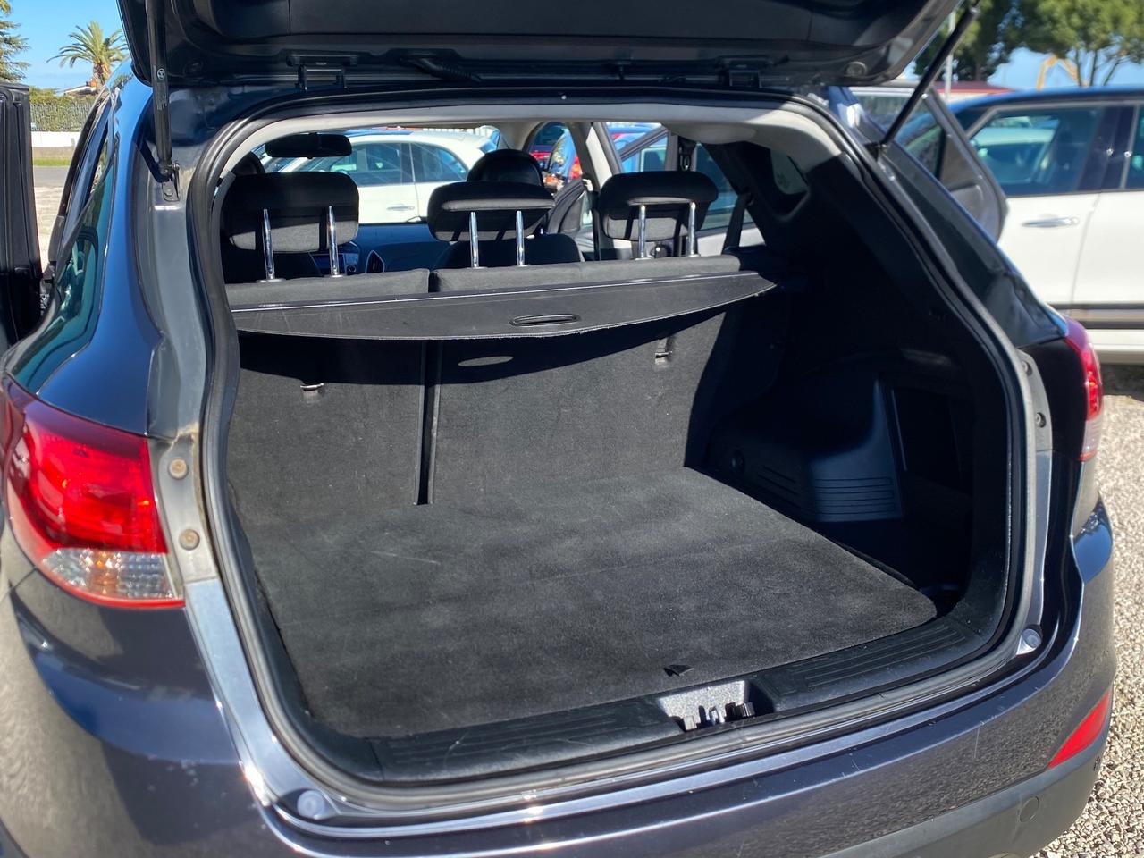 Hyundai iX35 1.7 CRDi 2WD Comfort UNICO PROPIETARIO NEOPATENTATI