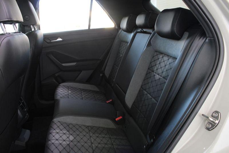 Volkswagen T-Roc 1.5 TSI ACT DSG R-Line