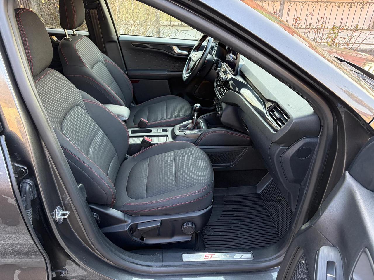 Ford Kuga 2.0 EcoBlue Hybrid 150CV 2WD ST-Line X